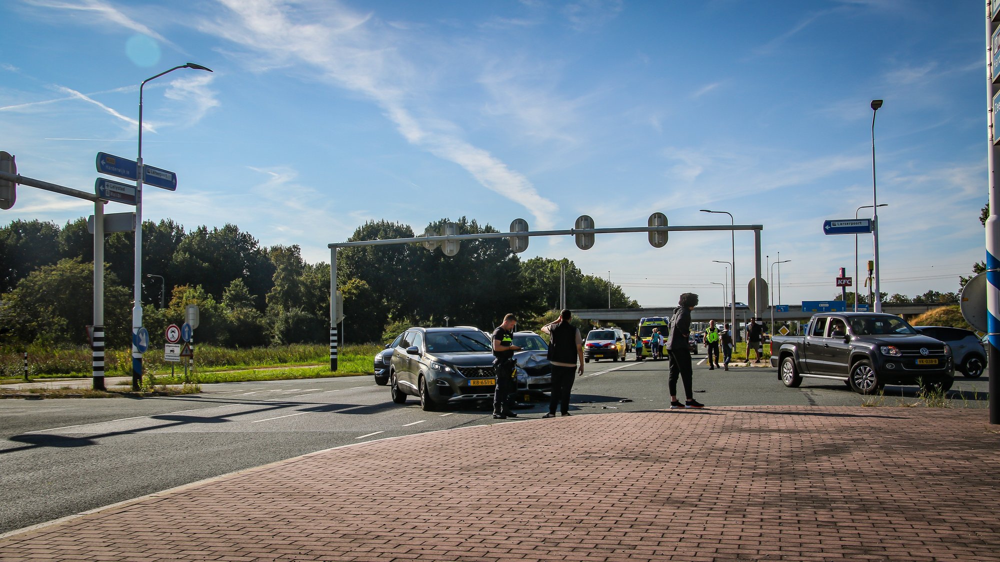 Aanrijding met twee voertuigen op N302 bij Lelystad, één persoon aangehouden