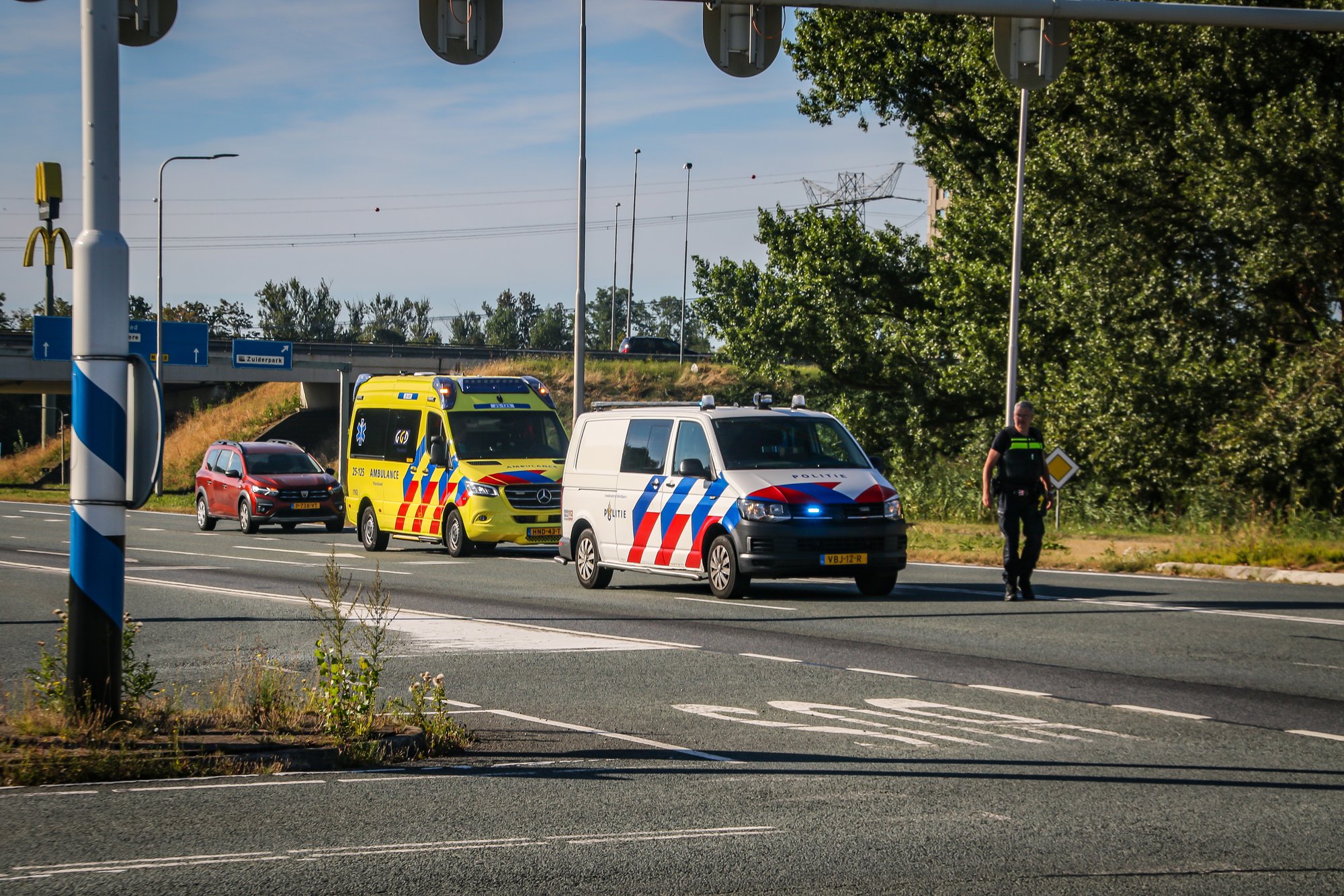 Aanrijding met twee voertuigen op N302 bij Lelystad, één persoon aangehouden