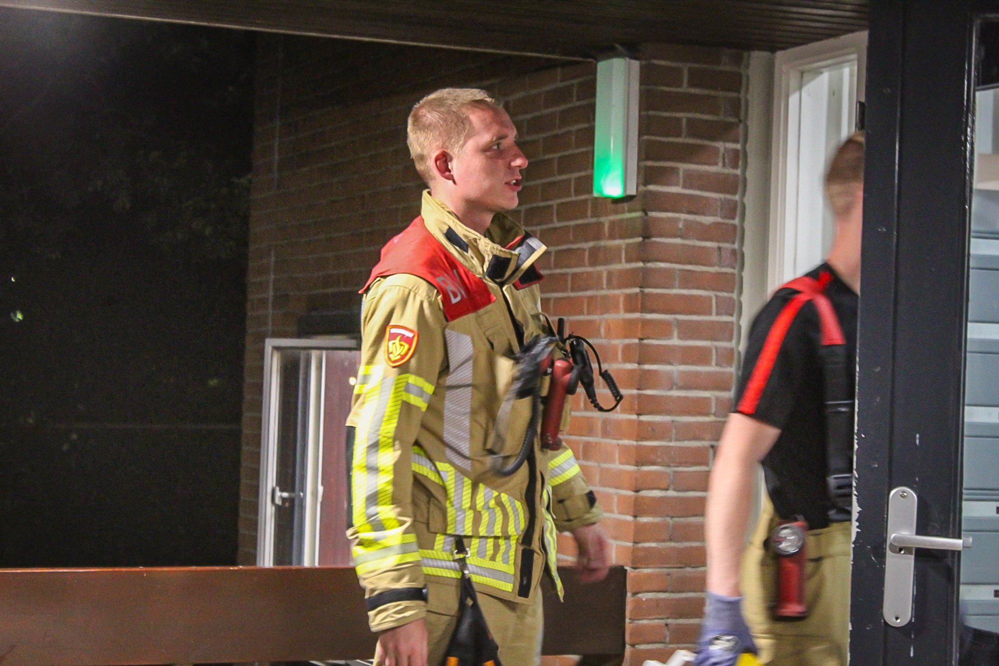 Brandweer bevrijdt personen uit vastgelopen lift aan Schermerslaan in Zeist