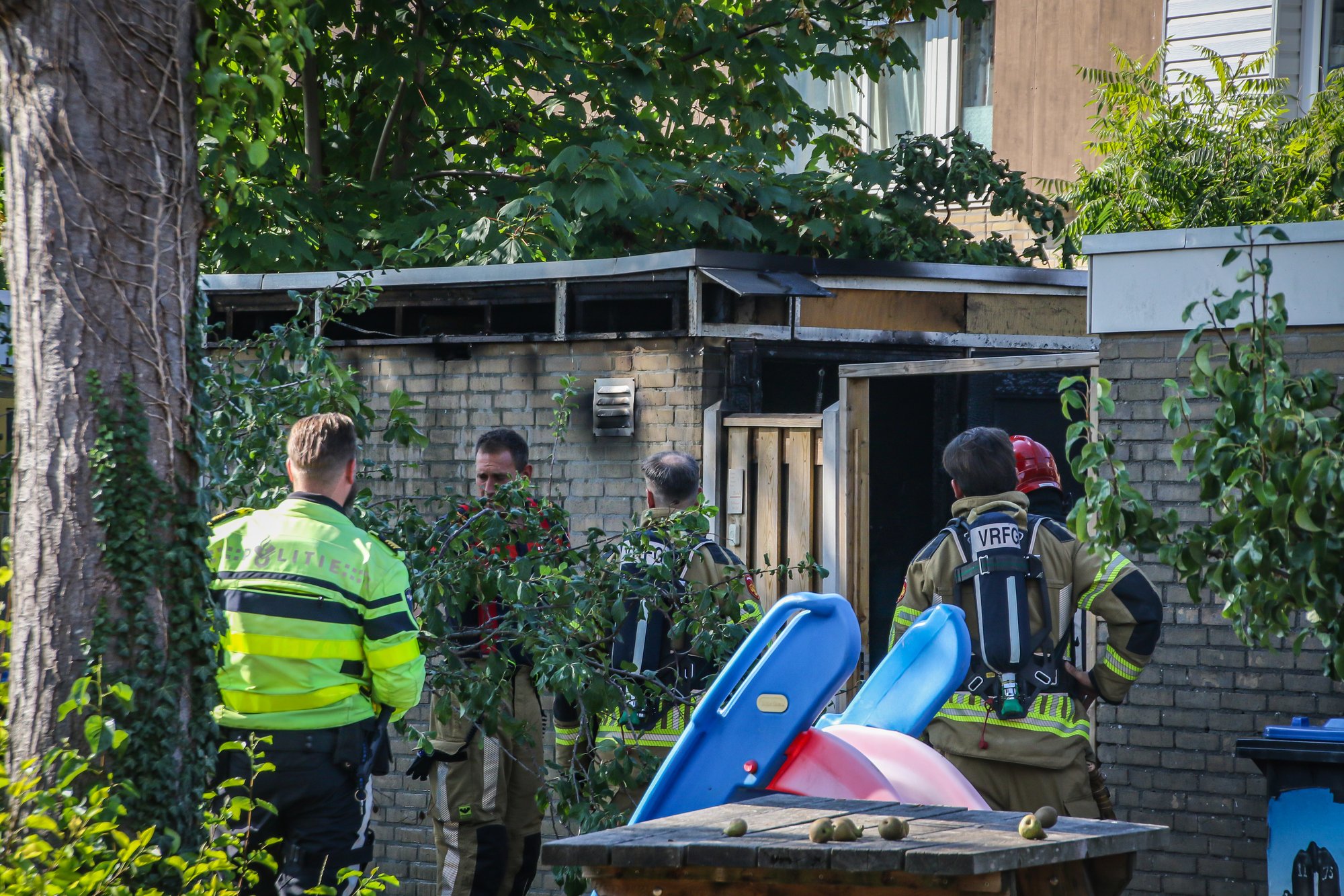 Schuurtje volledig afgebrand bij brand aan Schouw in Lelystad