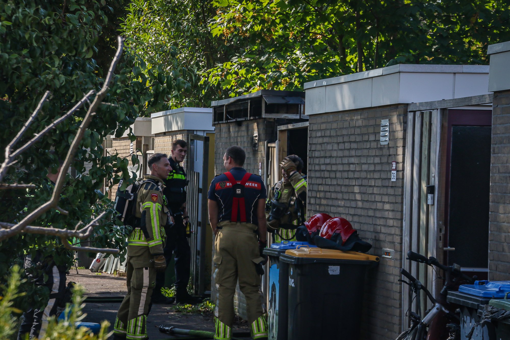 Schuurtje volledig afgebrand bij brand aan Schouw in Lelystad