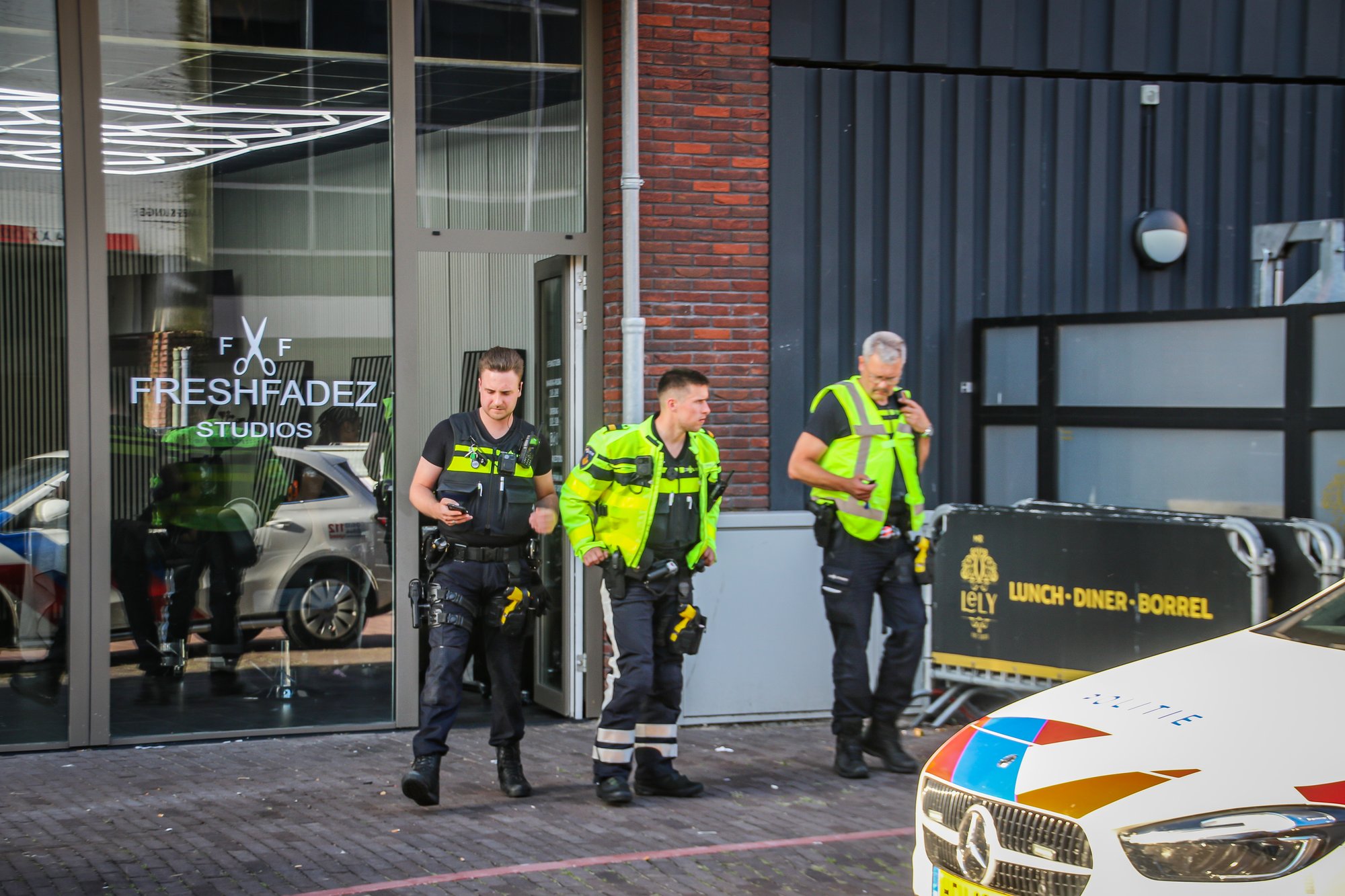 Vechtpartij bij kapperszaak aan Waagpassage in Lelystad