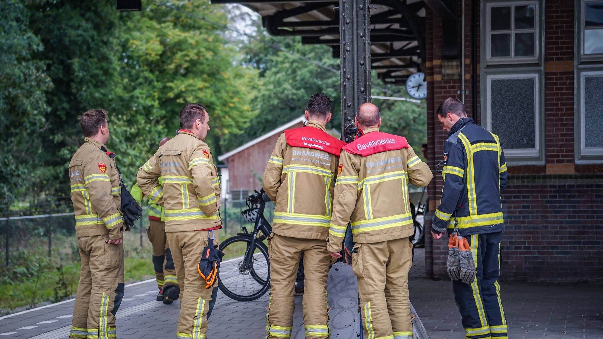Brandgerucht bij NS-station Nunspeet door warme aardkabel