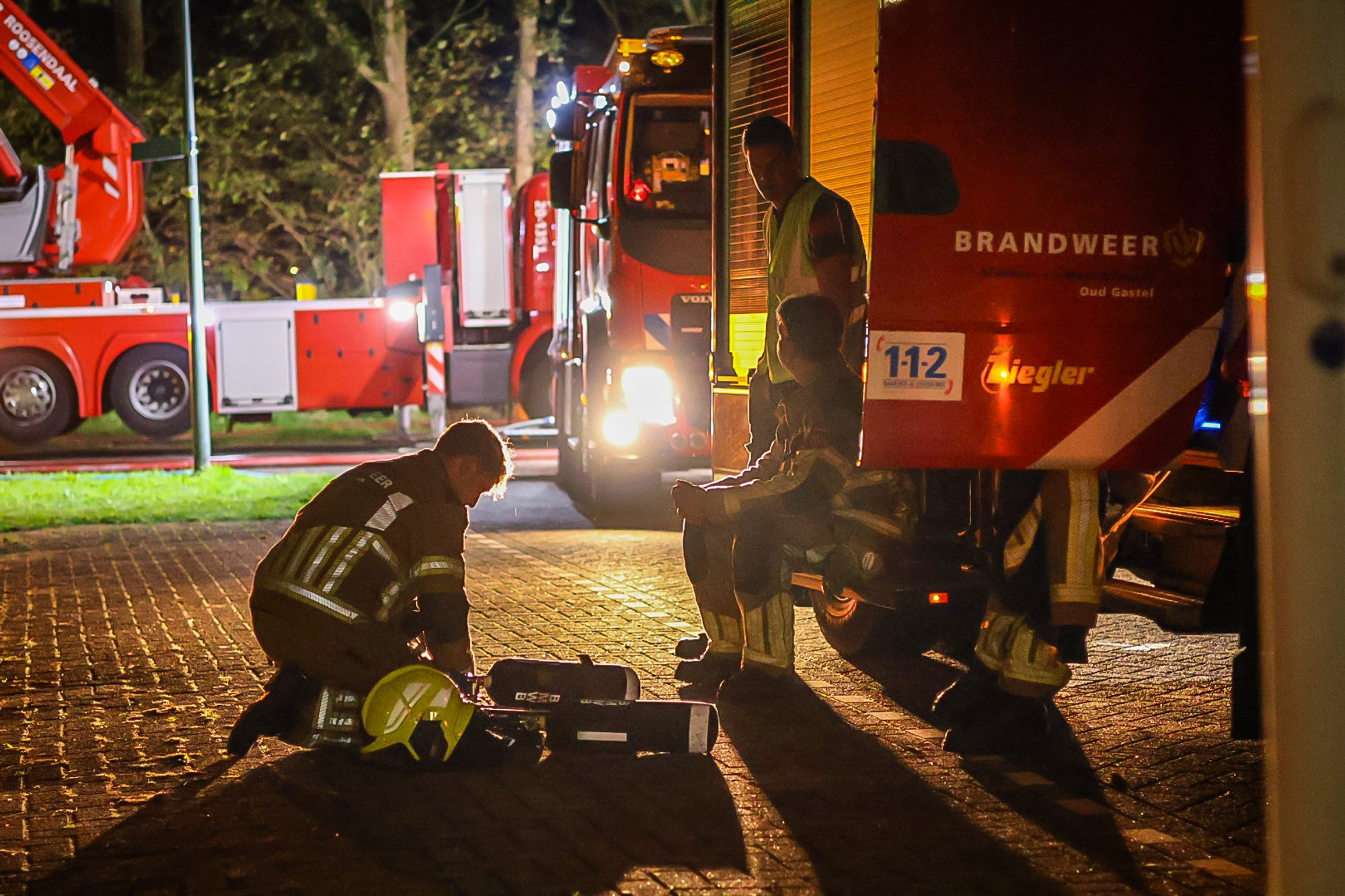 Grote brandweeroefening bij zorginstelling in Oud Gastel