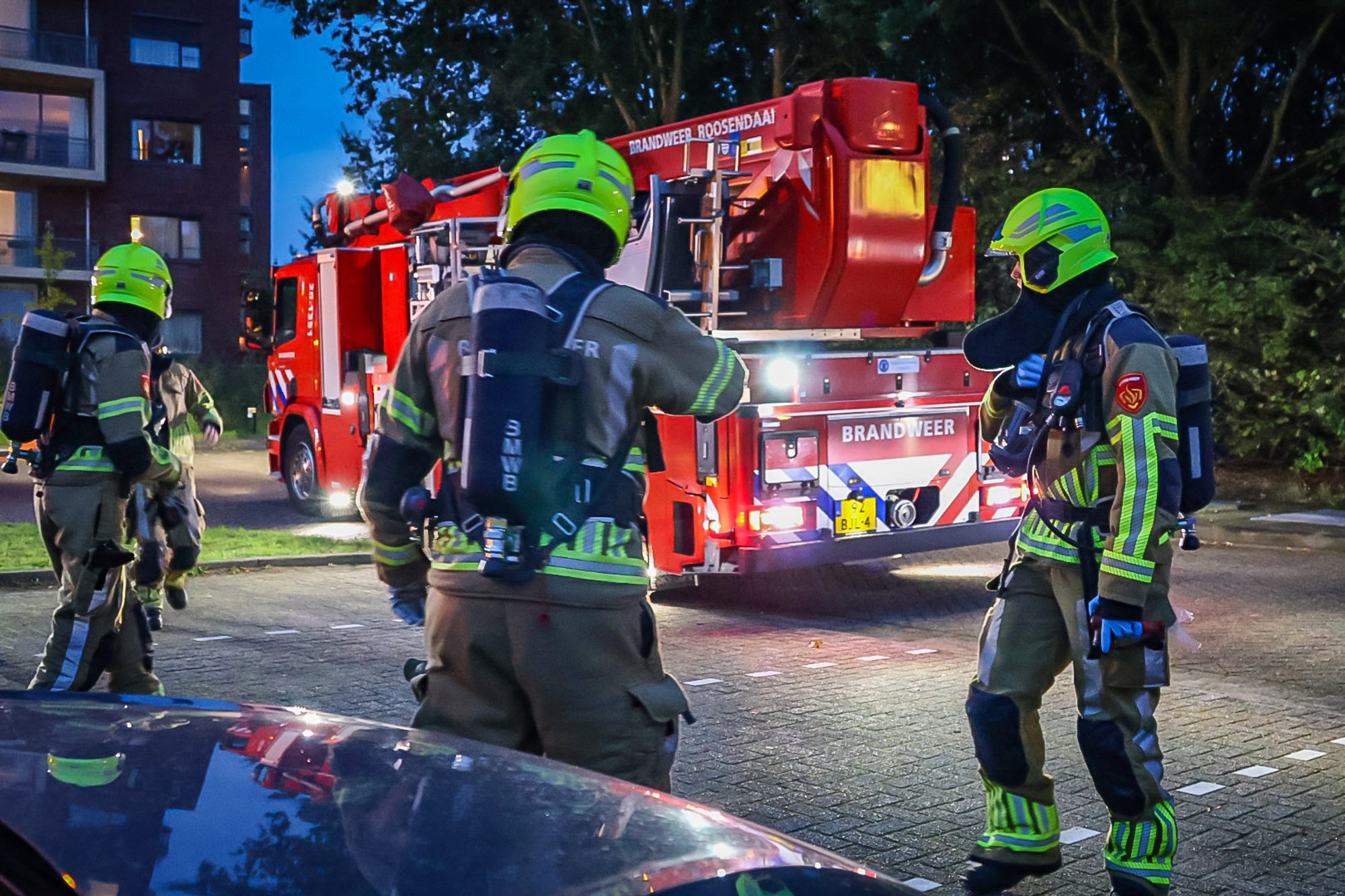 Grote brandweeroefening bij zorginstelling in Oud Gastel