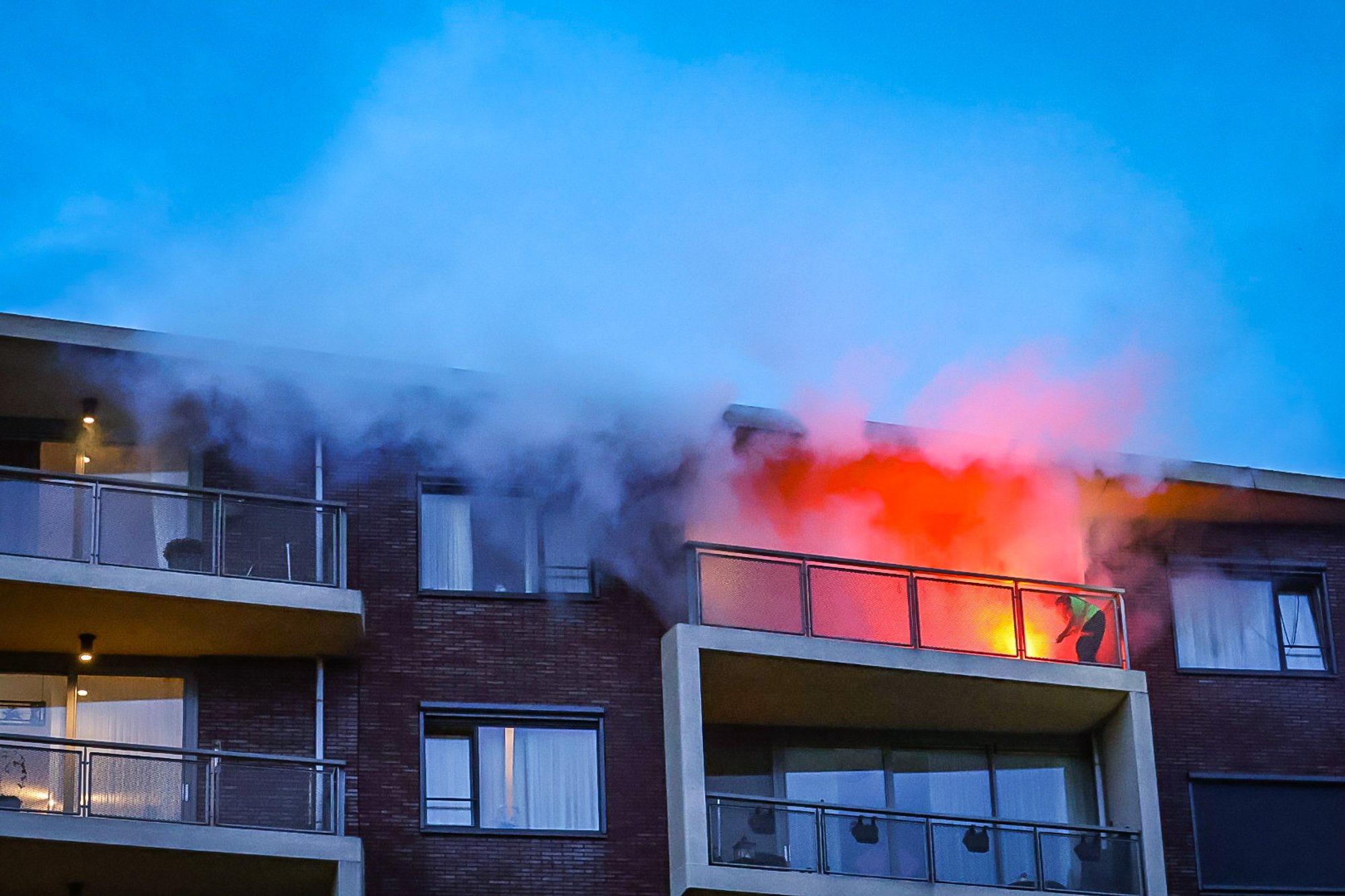 Grote brandweeroefening bij zorginstelling in Oud Gastel