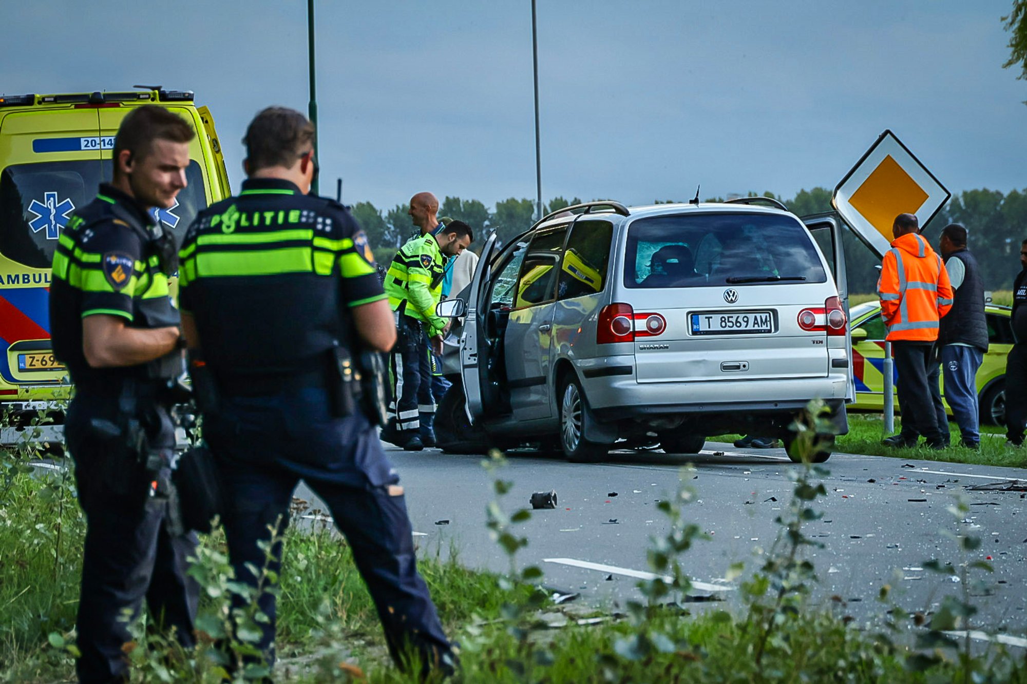 Zwaar ongeval op Jufvrouwenweg: meerdere gewonden, één slachtoffer gereanimeerd