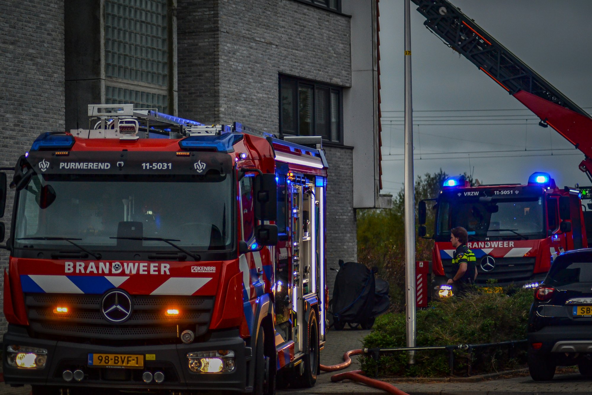Accu’s van modelvliegtuigjes vliegen in brand in flat in Purmerend