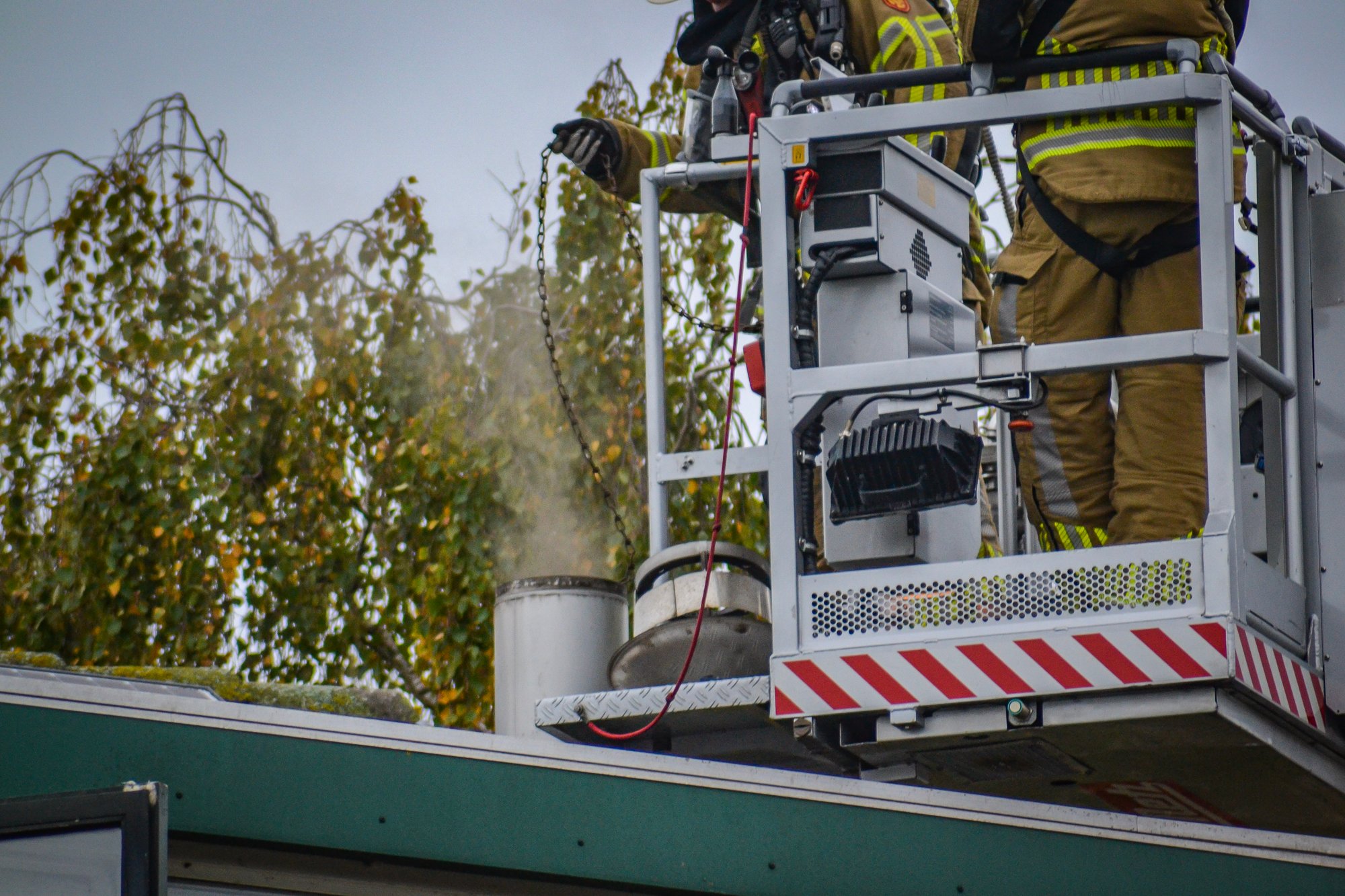 Brandweer voorkomt erger bij schoorsteenbrand in Ursem